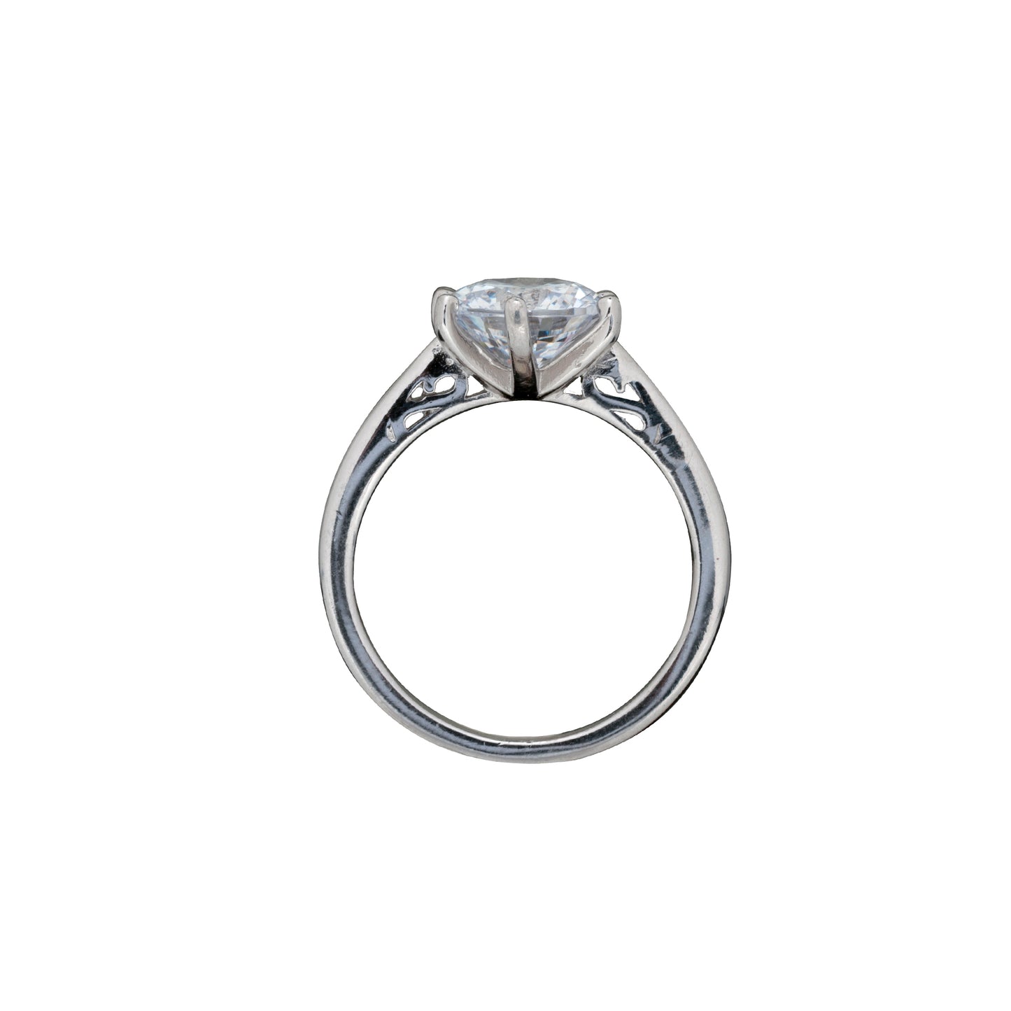 Round Diamond Ring