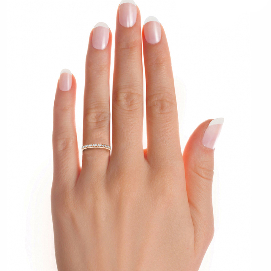 Lab-Grown Shimmery Classic